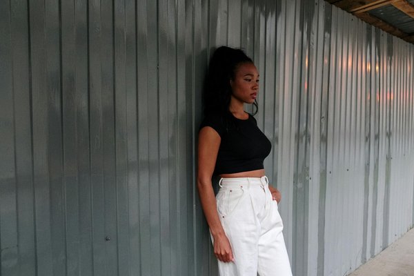 Elevate your winter style: the art of color blocking for chic london days